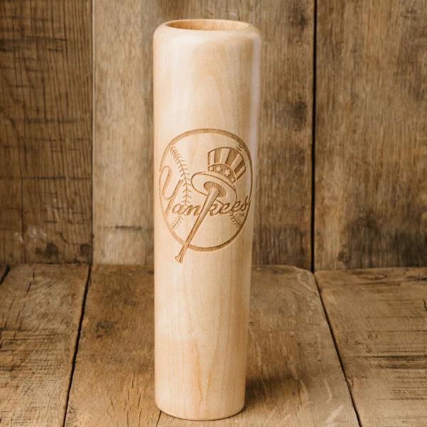 New York Yankees Ash Dugout Mug®
